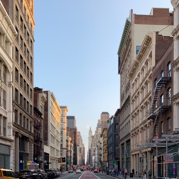 Meet your Posher, Victoria - Picture 1 of 1